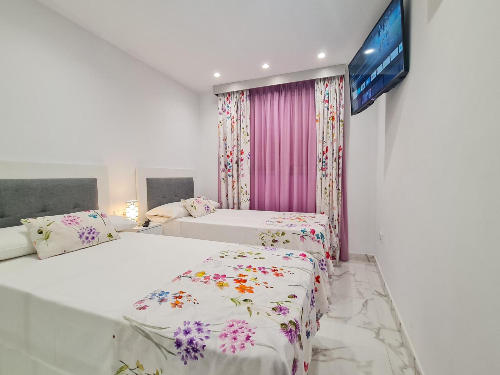 Apartamento Edificio Astoria Benidorm Dış mekan fotoğraf