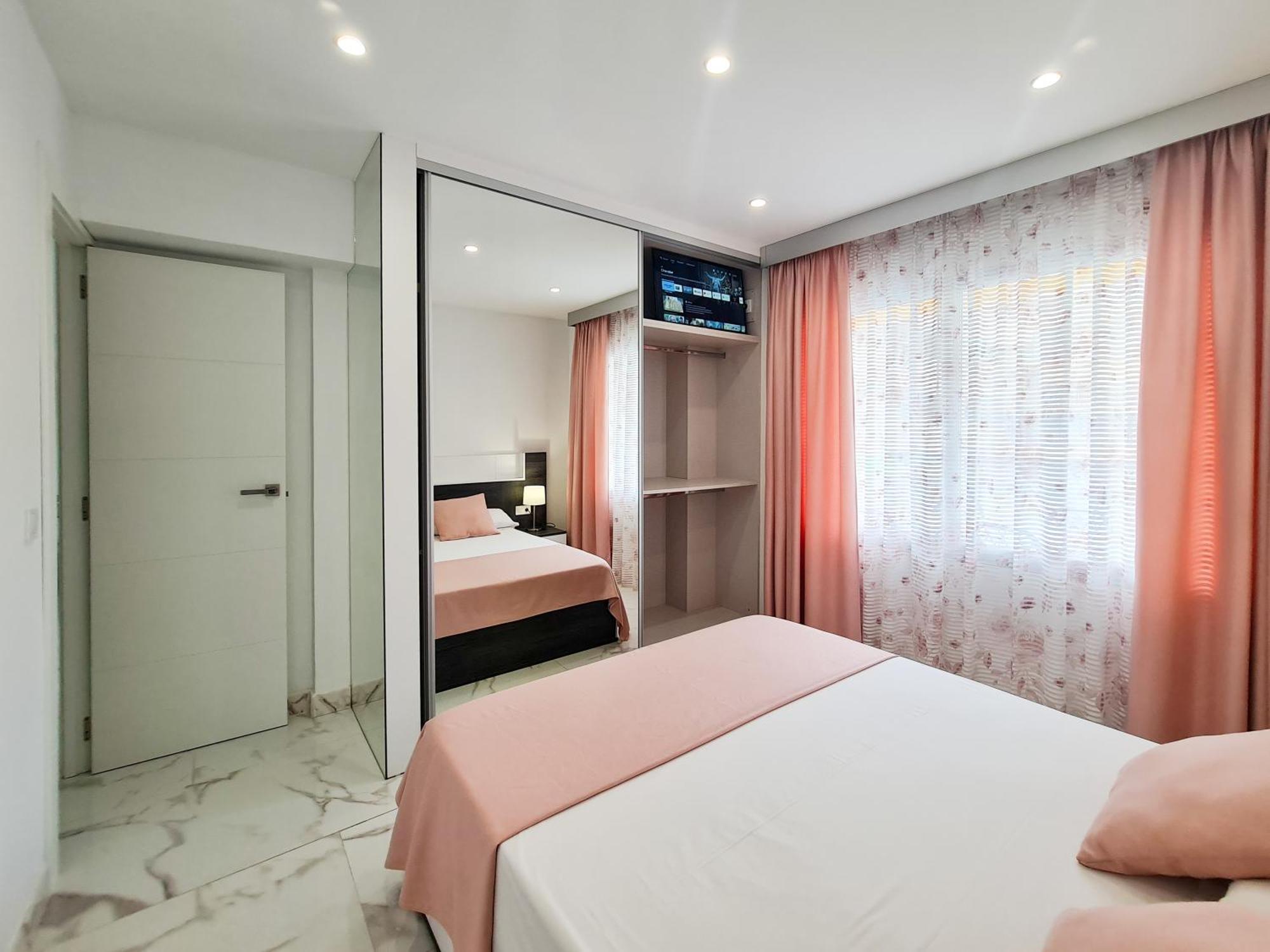 Apartamento Edificio Astoria Benidorm Dış mekan fotoğraf