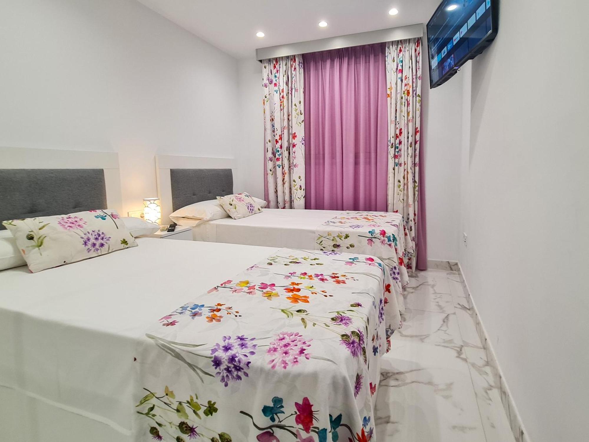 Apartamento Edificio Astoria Benidorm Dış mekan fotoğraf